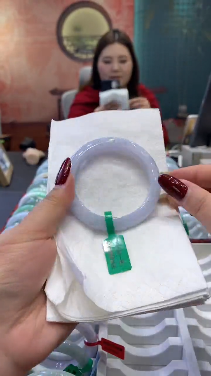 【闪购商品】翡翠手镯未镶嵌多人0017625