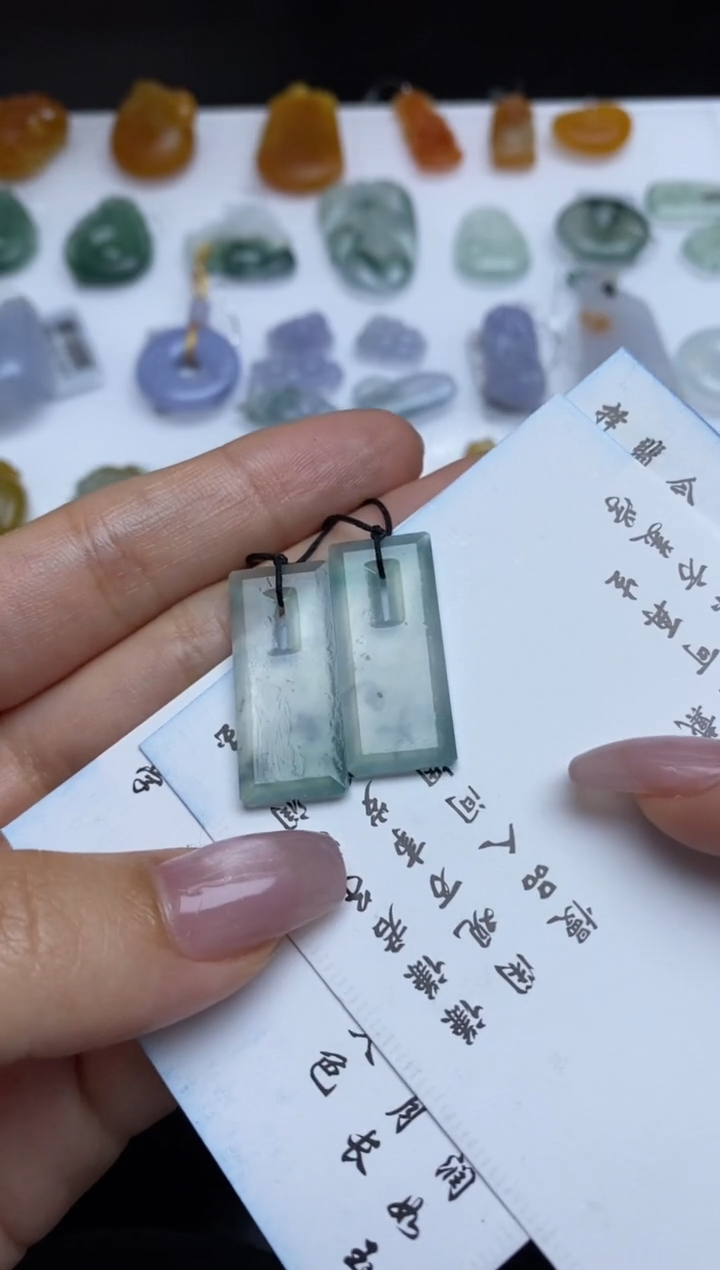 【闪购商品】定制翡翠未镶嵌翡翠毛货~