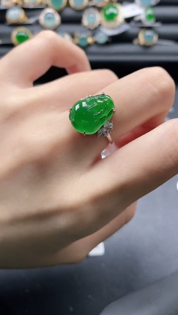 【闪购商品】翡翠戒指银S925镶嵌1111