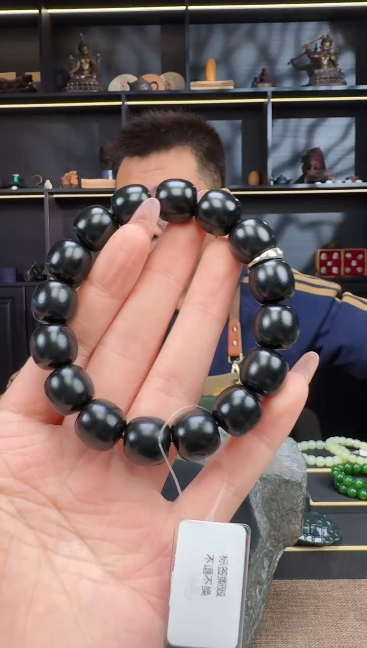 【闪购商品】和田玉1未镶嵌14mm塔青老型手串