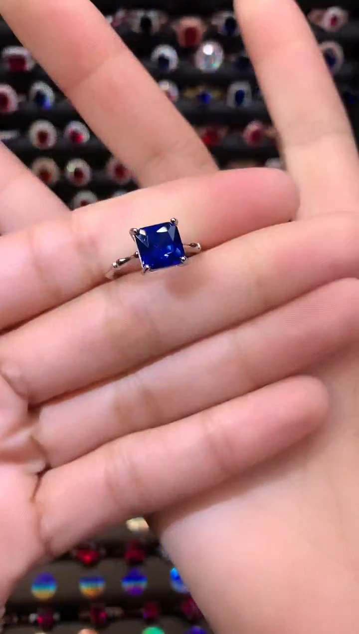 【闪购商品】蓝宝石戒指银S925镶嵌8