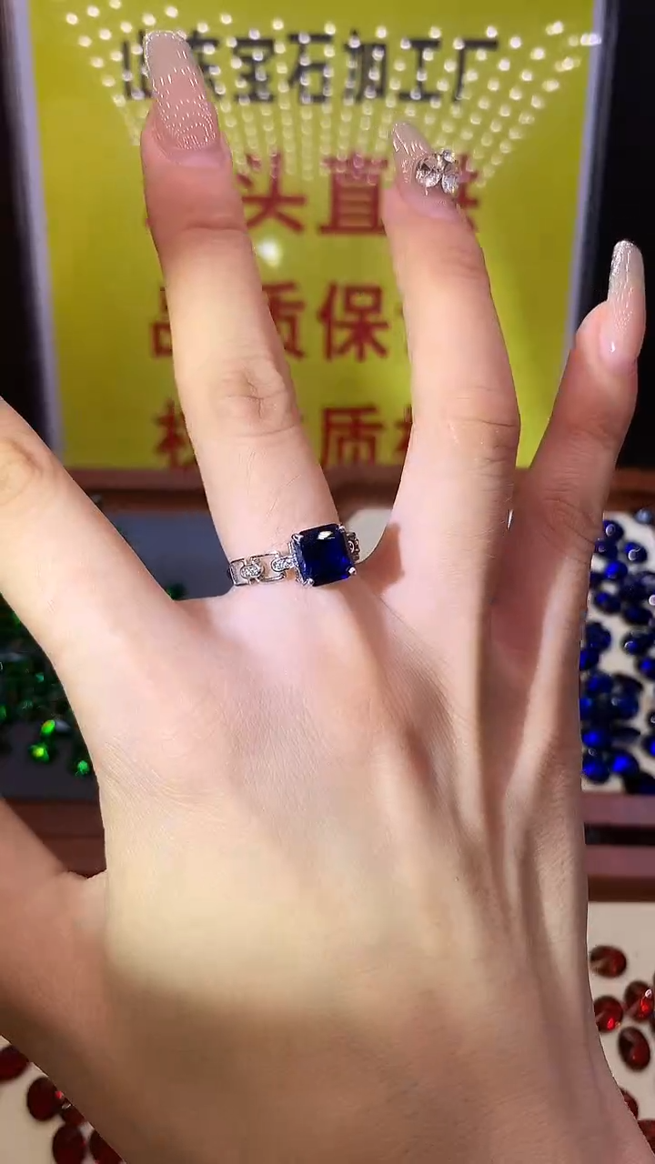 蓝宝石戒指银S925镶嵌........
