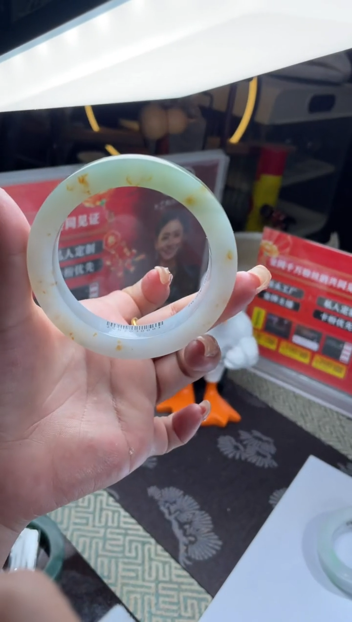 【闪购商品】定制翡翠手镯未镶嵌DDH81863