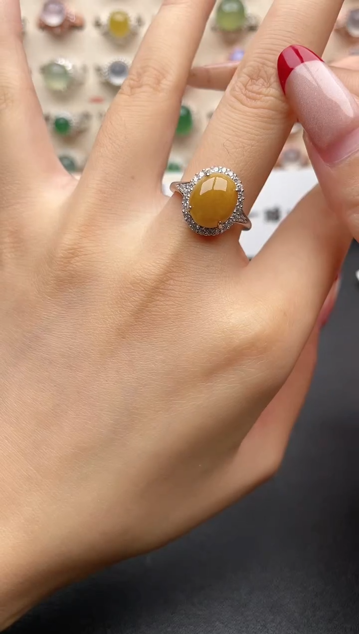 【闪购商品】翡翠戒指银S925镶嵌一物一证一礼盒