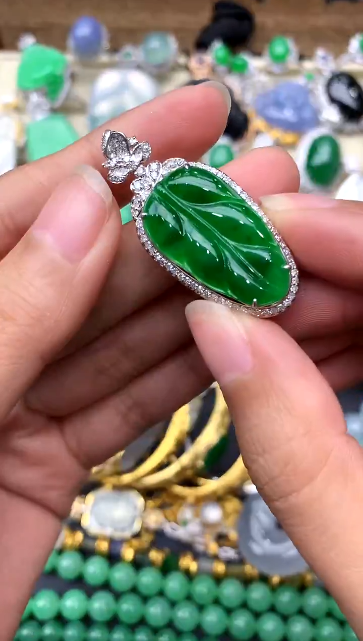 【闪购商品】翡翠颈饰18K金镶嵌473-中国好珍宝