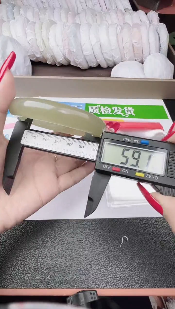 未镶嵌手镯石英质玉圈口59 60