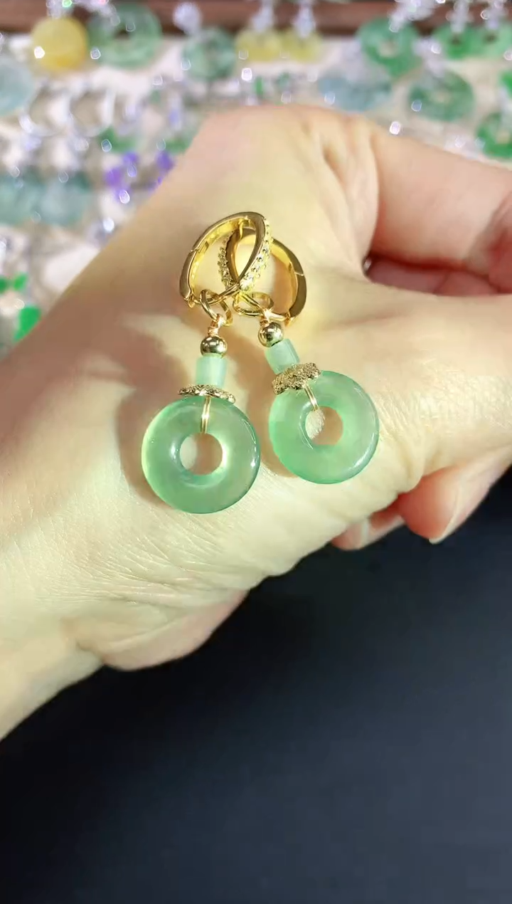 未镶嵌翡翠耳饰35买断场不退不换|280