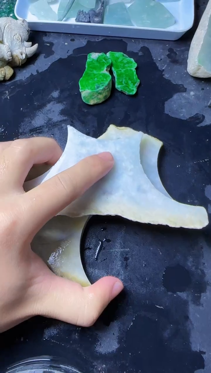 【闪购商品】翡翠颈饰未镶嵌114翡翠