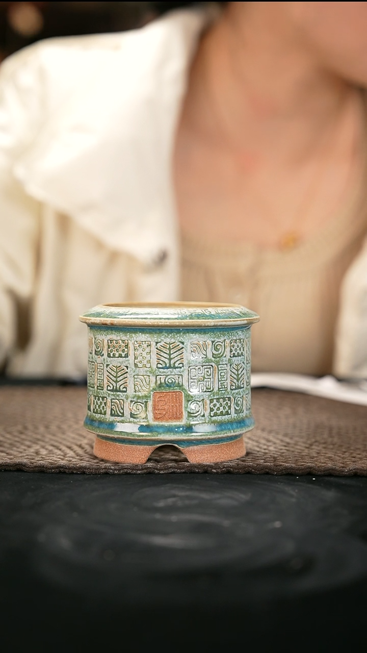 12-24-118花盆口径7瑕