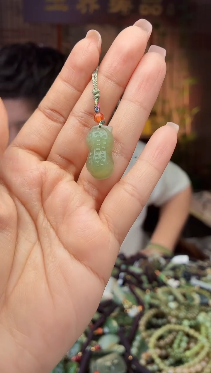 颈饰未镶嵌和田玉多样性发货拍一发一