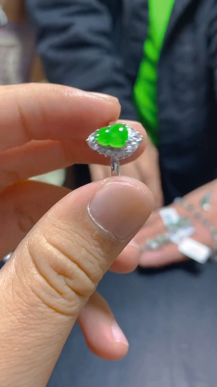 【闪购商品】翡翠戒指未镶嵌0531122664多样性发一
