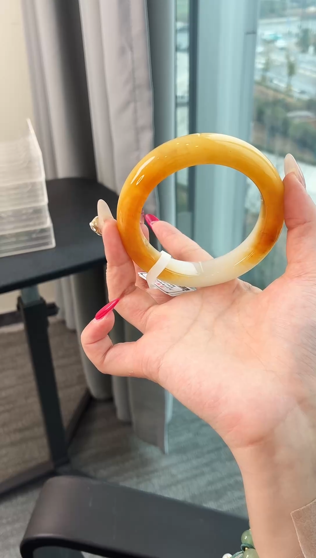 未镶嵌手镯石英质玉32.58.7