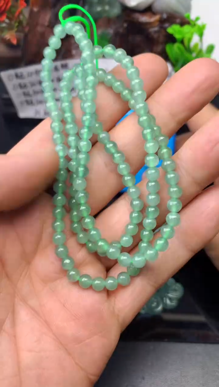 颈饰未镶嵌翡翠山**暝挂链