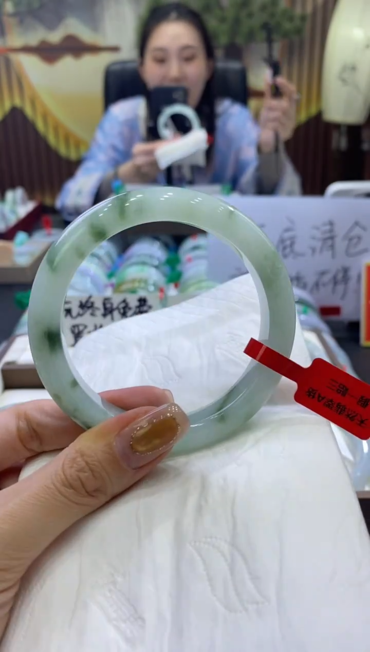 未镶嵌手镯翡翠00011368