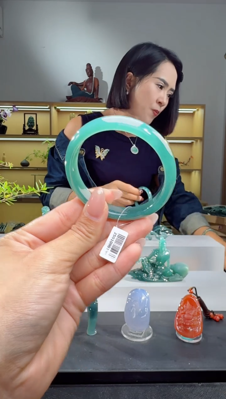 未镶嵌手镯翡翠54.5圈