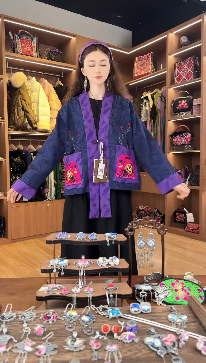 【闪购商品】织绣L542黔东南苗族刺绣