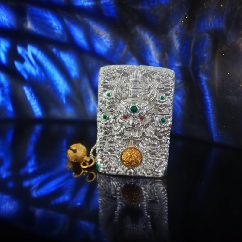 重甲套甲山鬼花钱煤油打火机 银 