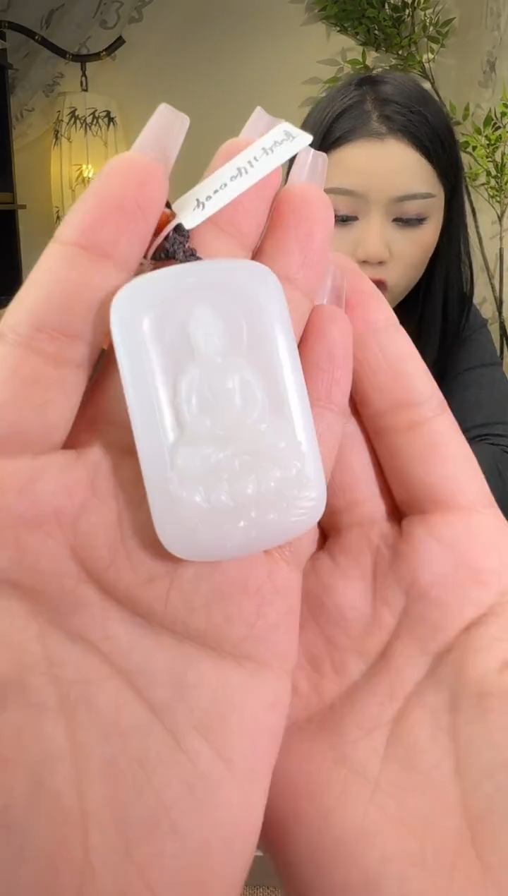 【闪购商品】和田玉未镶嵌颈饰观音