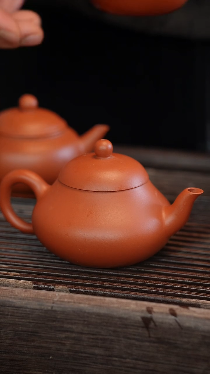 茶壶紫砂朱泥 半手工 180c