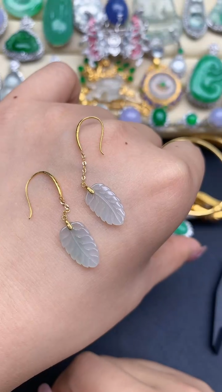 颈饰18K金镶嵌翡翠234-中国好珍宝