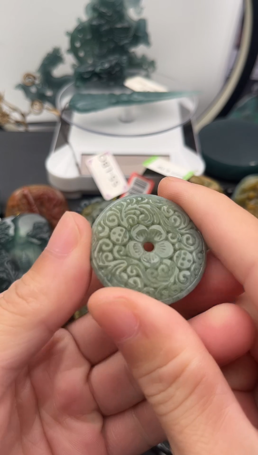 颈饰未镶嵌翡翠2