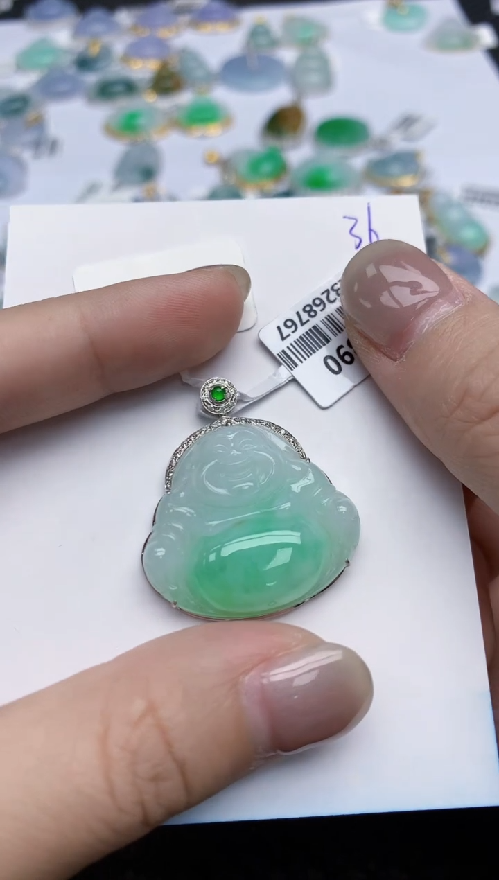 【闪购商品】翡翠颈饰18K金镶嵌天然翡翠A货