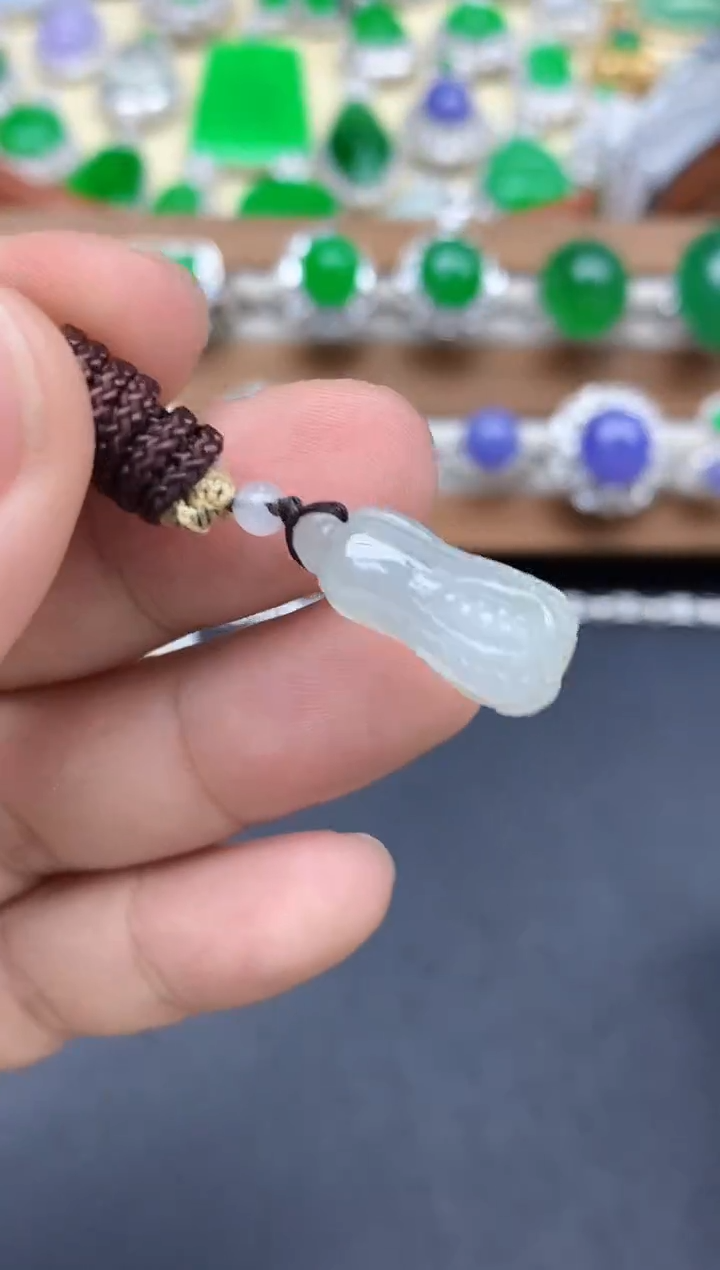 颈饰未镶嵌翡翠1-中国好珍宝