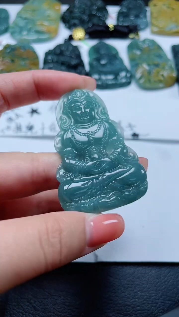 翡翠未镶嵌颈饰多样性发货一件发货