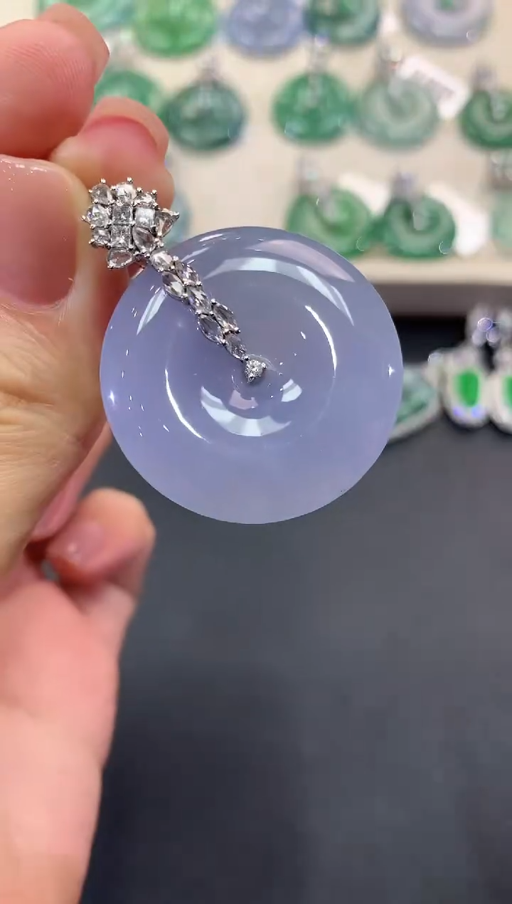 【闪购商品】翡翠吊坠(不含链)18K金镶嵌a65紫货有色差