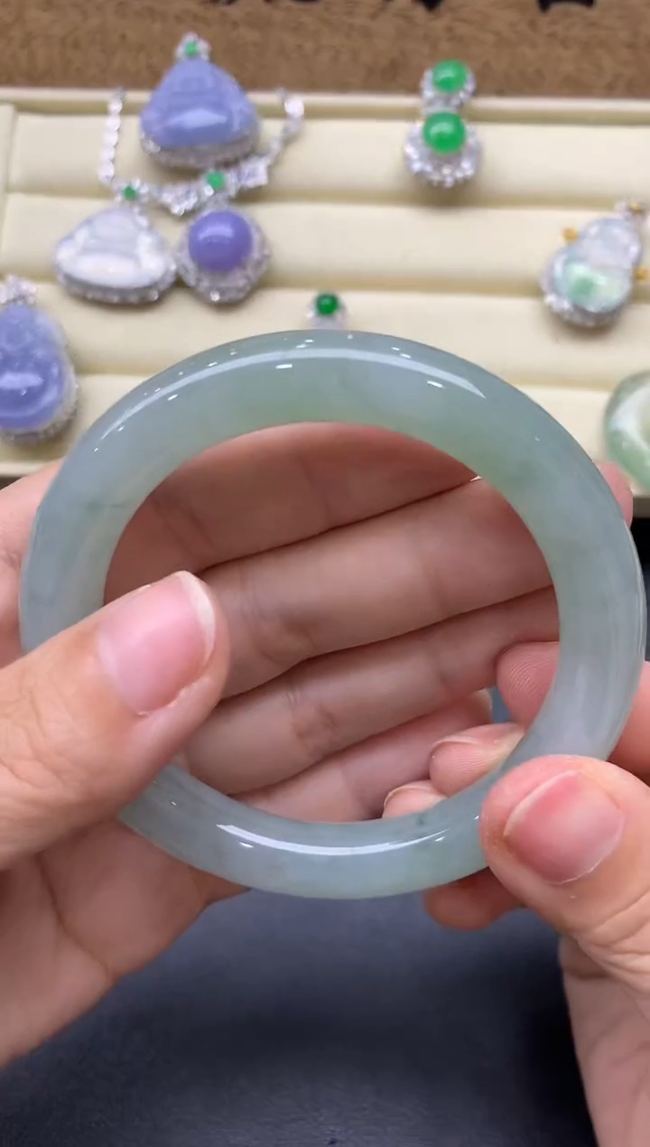 【闪购商品】翡翠手镯未镶嵌511中国好珍宝