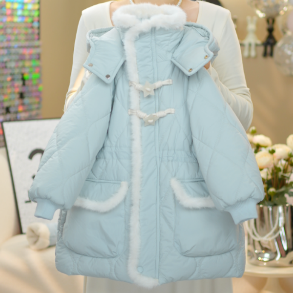 2025女童冬季淡蓝色中长款毛毛领连帽收腰加绒加厚款保暖棉衣防风