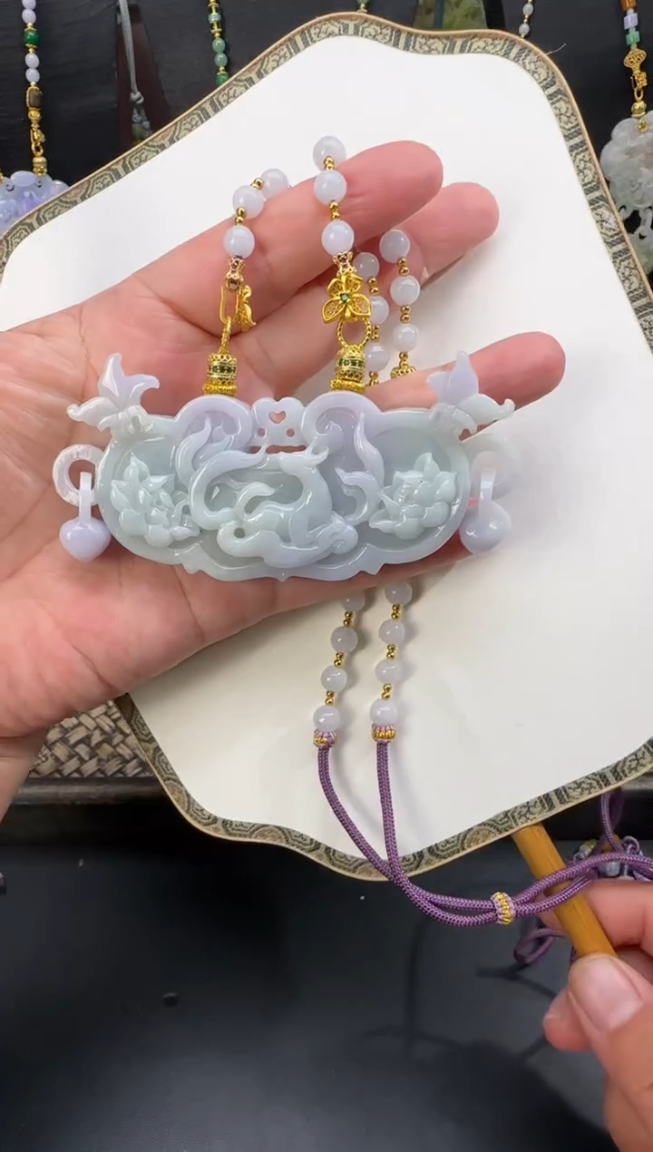 【闪购商品】翡翠颈饰未镶嵌拍照