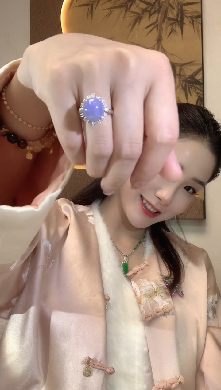 【闪购商品】翡翠戒指18K金镶嵌A65翡翠紫货有一定色差