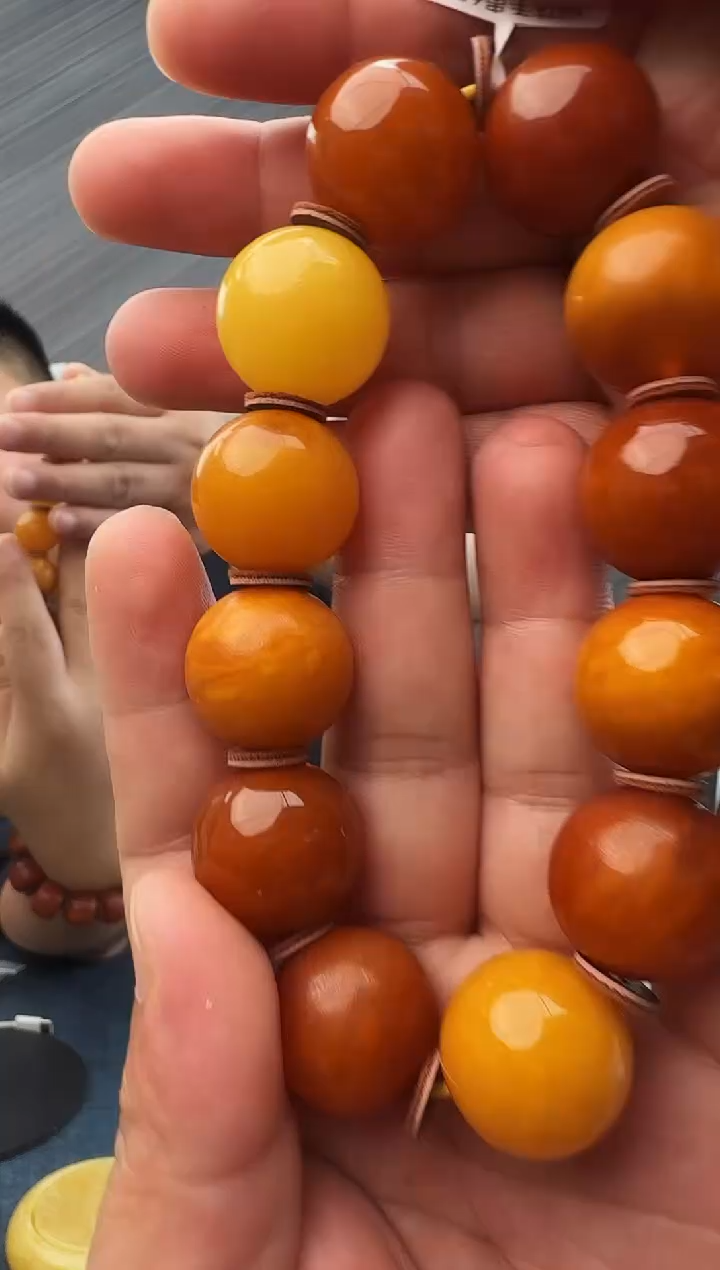 蜜蜡未镶嵌珠宝奇石假一罚十65 ，21多样性发其一