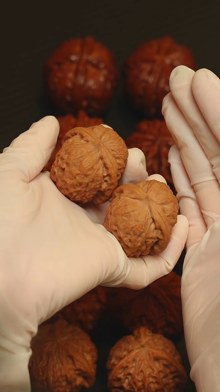 吊坠文玩核桃滚石37