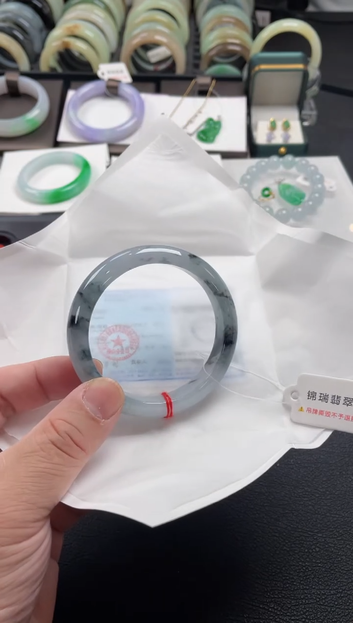 【闪购商品】翡翠手镯未镶嵌58正圈