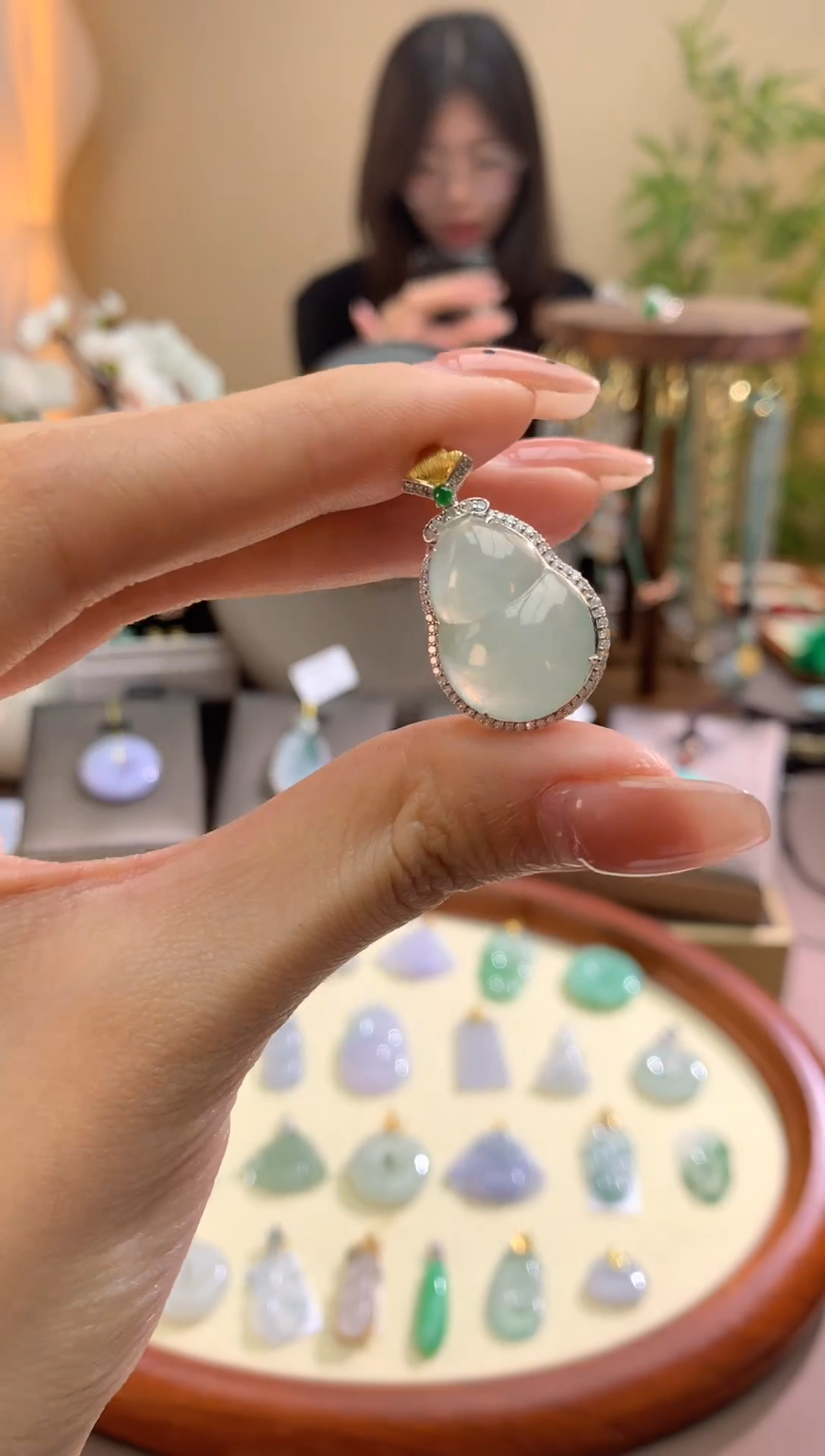 【闪购商品】翡翠颈饰18K金镶嵌葫芦