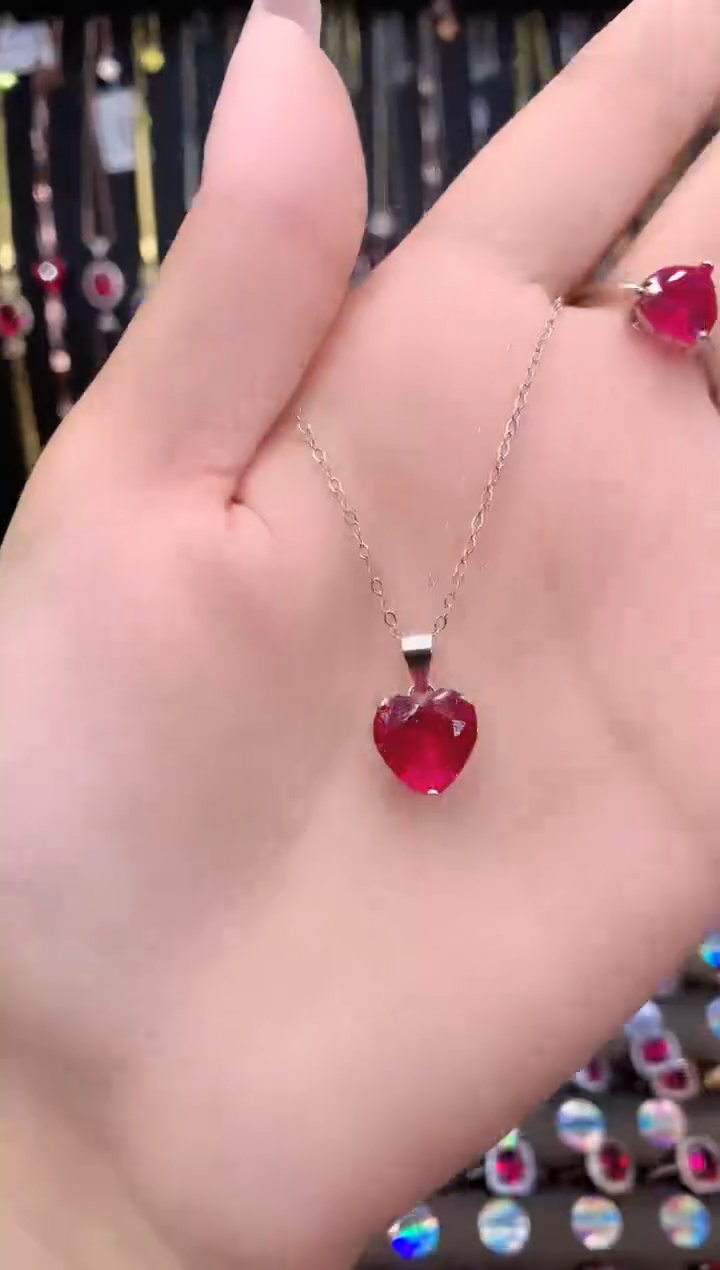 银S925镶嵌吊坠(赠链)红宝石银色10