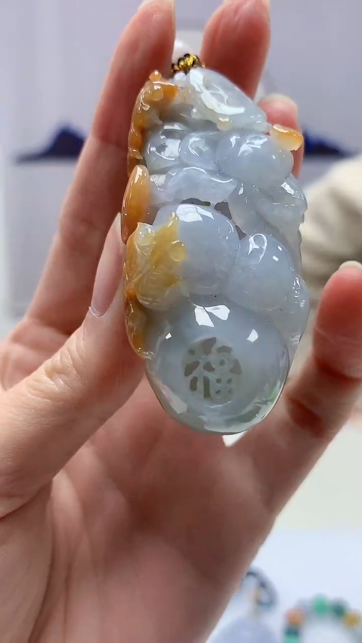 【闪购商品】定制翡翠未镶嵌4902zm-毛货挂件173荷叶鱼