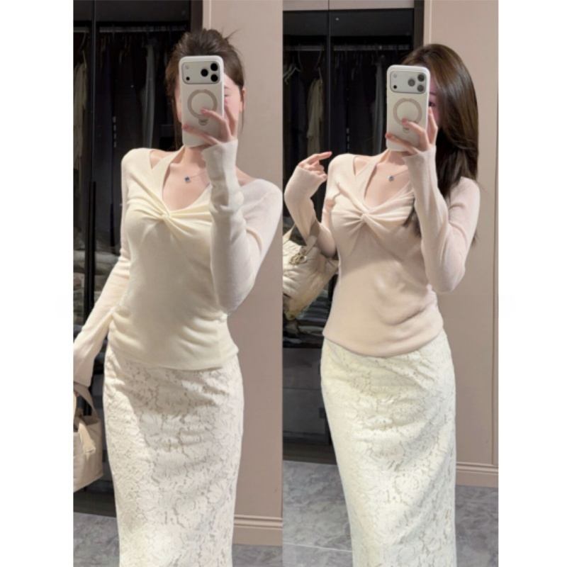 M100巨好看的假两件挂脖针织高腰打底衫女内搭秋冬高级感单穿上衣