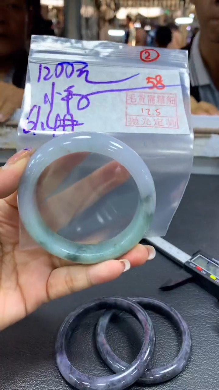 未镶嵌定制翡翠小*子毛货需精细抛光+拍一发一+58