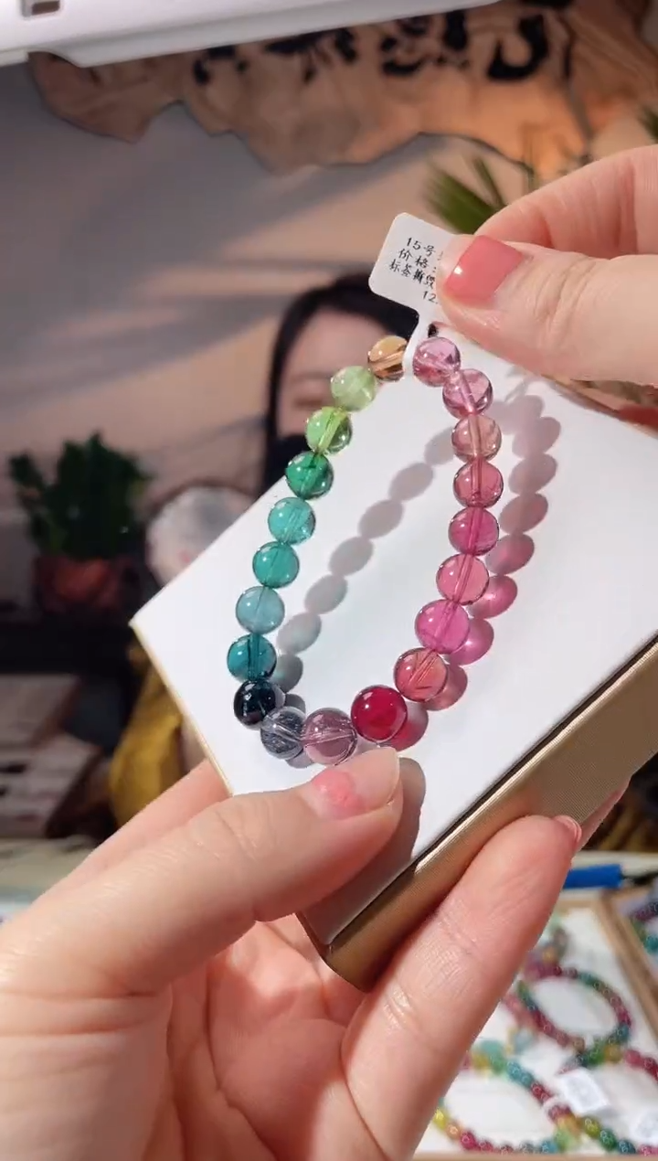 【闪购商品】碧玺手链未镶嵌单圈手链9+