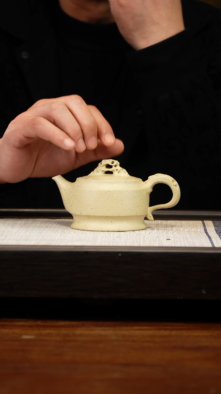 茶壶紫砂本绿磐石