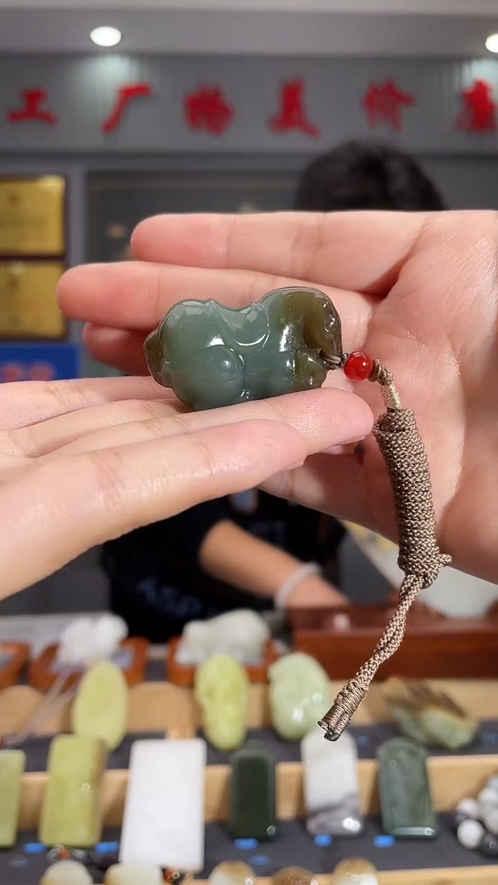 【闪购商品】和田玉颈饰未镶嵌拍一发一 多样性发货