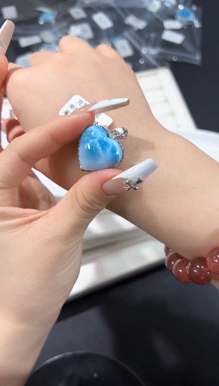 银S925镶嵌针钠钙石（海纹石）吊坠(不含链)15n多样性发其一【1个】