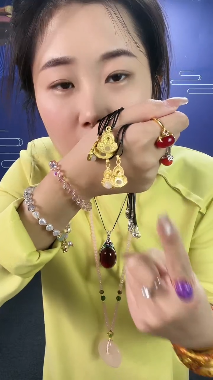 【闪购商品】和田玉吊坠未镶嵌多样性发货任意一单