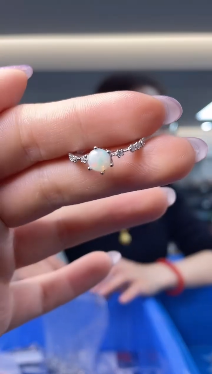 【闪购商品】欧泊`未镶嵌（多样性发一件）