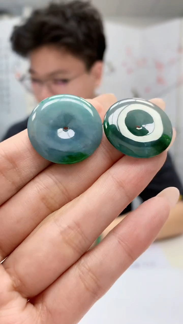 【闪购商品】定制翡翠未镶嵌4688MM-毛货挂件一对55