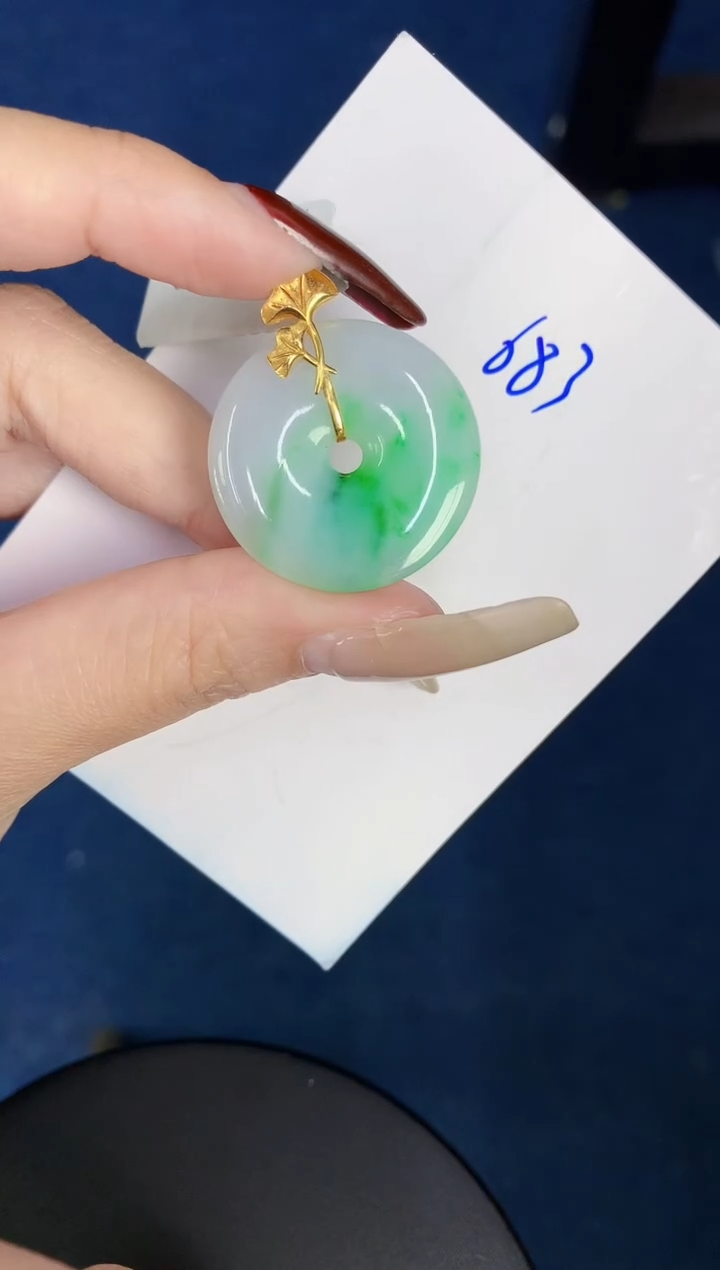 【闪购商品】翡翠颈饰18K金镶嵌000000000