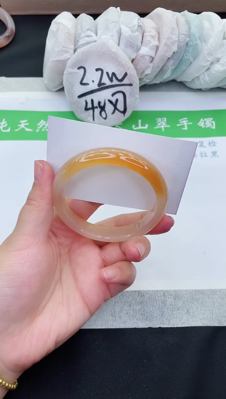 【闪购商品】石英质玉手镯未镶嵌M360-59+